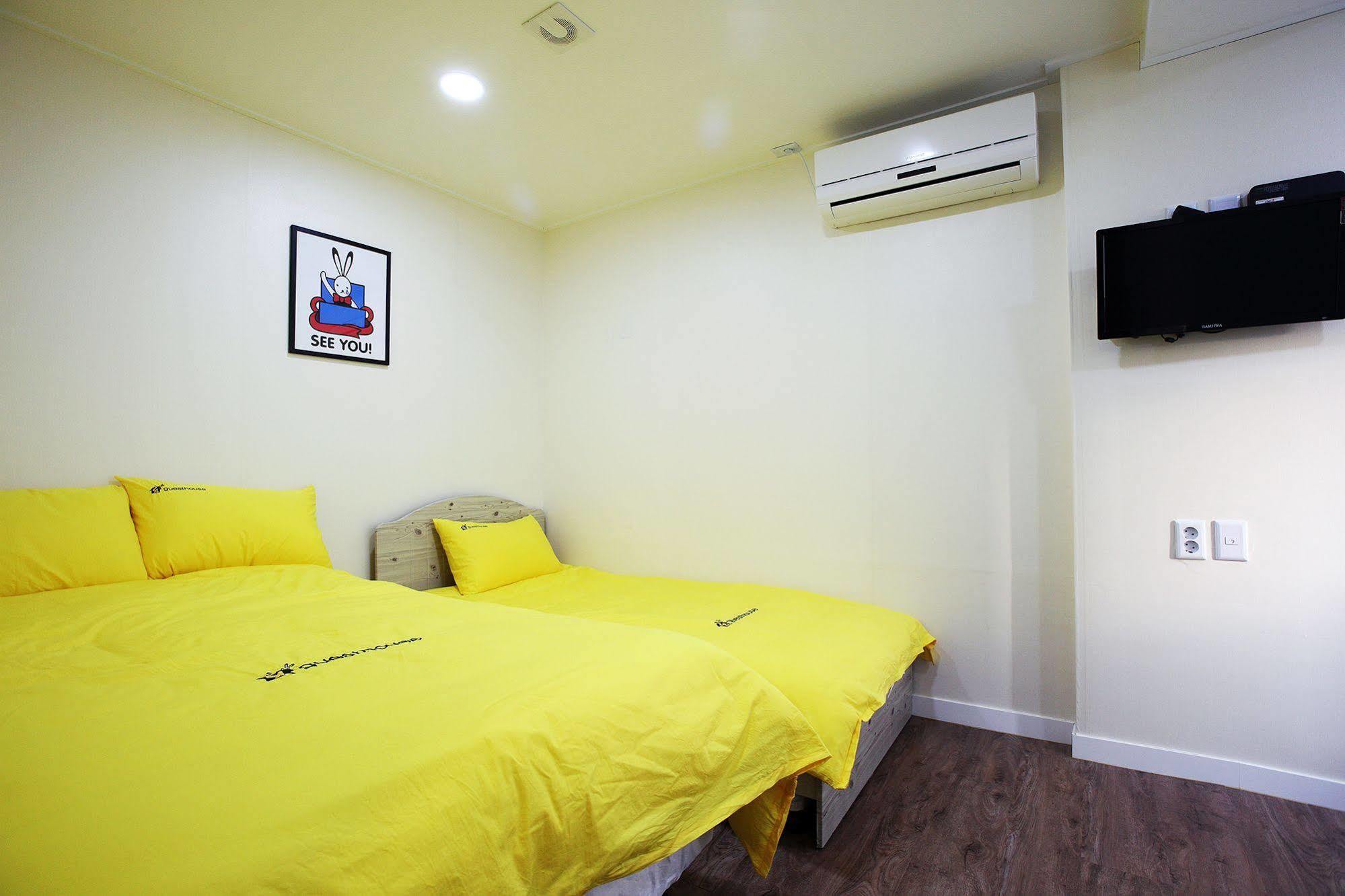 24 Guesthouse Myeongdong Avenue Seoul Exterior foto
